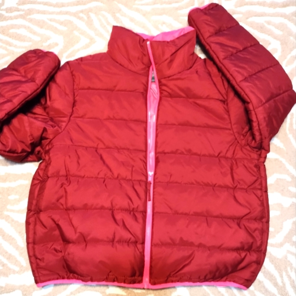 NWT girl's size large pink puffer jacket